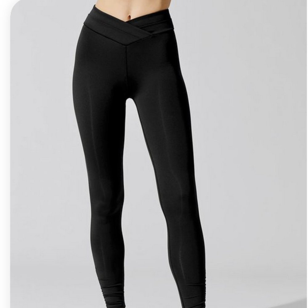 Celestine V Waist Black Shiny Leggings